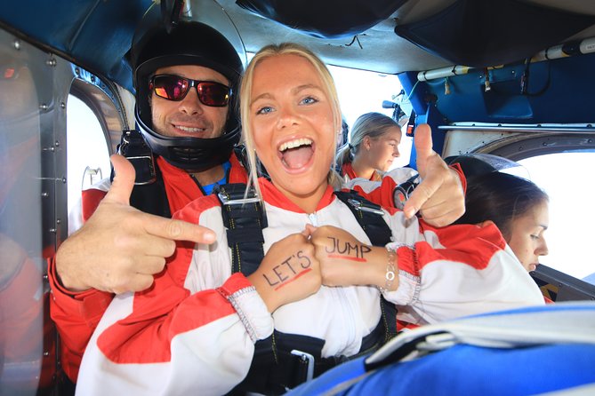 10,000ft Skydive over Abel Tasman with NZ's Most Epic Scenery - Price and value: is $177.58 worth it here?