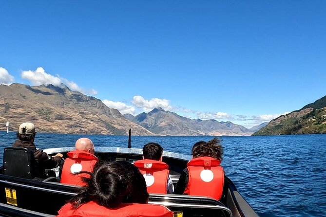 12 Day New Zealand Private Tour from Auckland to Queenstown - Queenstown gets the action, then Fiordland chooses your dream cruise route