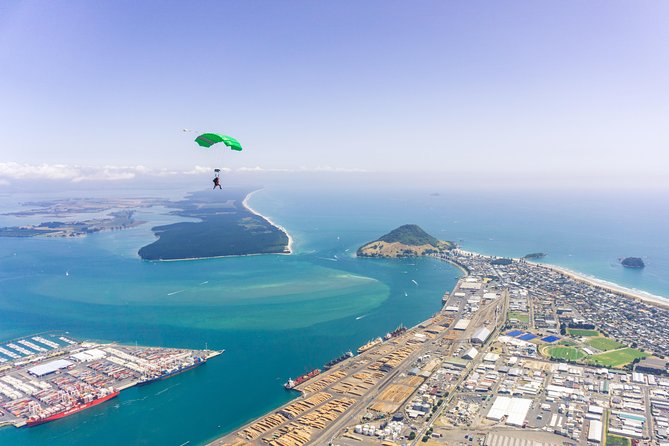 15,000ft Tandem Skydive in Bay of Plenty - Key things to know before you go
