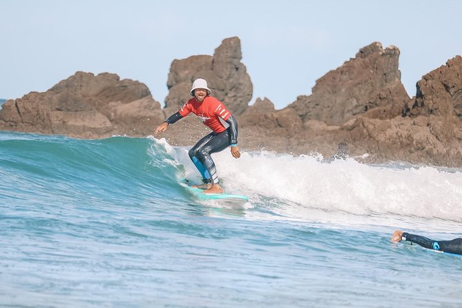2 Hour Surf Lesson - Te Arai Beach - Equipment included, and what to bring so you’re comfortable
