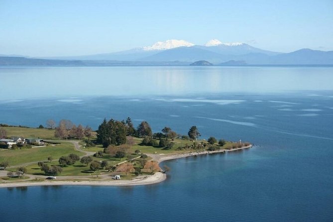 3-Day Hobbiton, Rotorua, Whakarewarewa, and Waitomo Tour - Key highlights at a glance