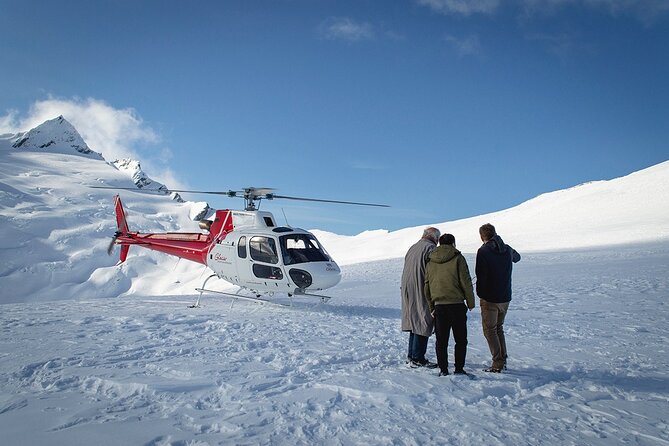 50-Minute Glacier Explorer & Earnslaw Burn Flight, Queenstown - Queenstown pickup to takeoff: smooth, quick, and to the point