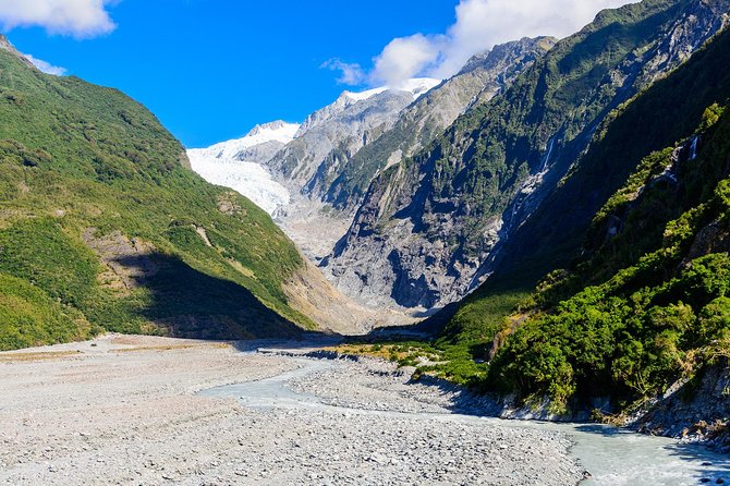 6 Day South Island Circut: Milford Sound, Queenstown and Glaciers - Day 3: Milford Sound day, from coach views to a glass-roof experience