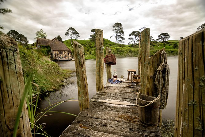 6hr Hobbiton Movie Set Tour - Departs Tauranga - The 6-hour loop: van comfort, small groups, and the rhythm of the day