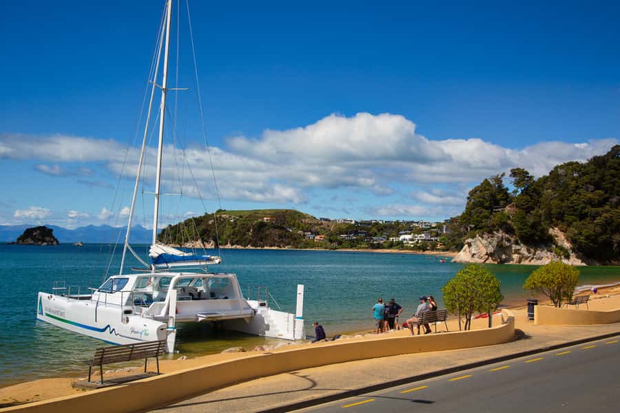 Abel Tasman National Park: Cruise, Walk & Sailing Tour - Getting to Anchorage Bay from Kaiteriteri Beach