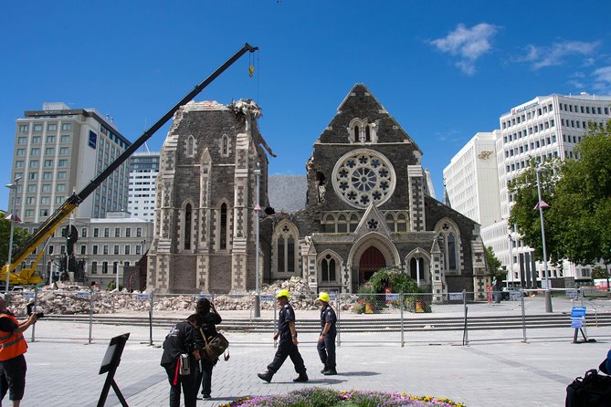 Akaroa Shore Excursion: Christchurch City Tour and Jet Boating - Timing, Bus Changes, and Getting Back to Your Ship