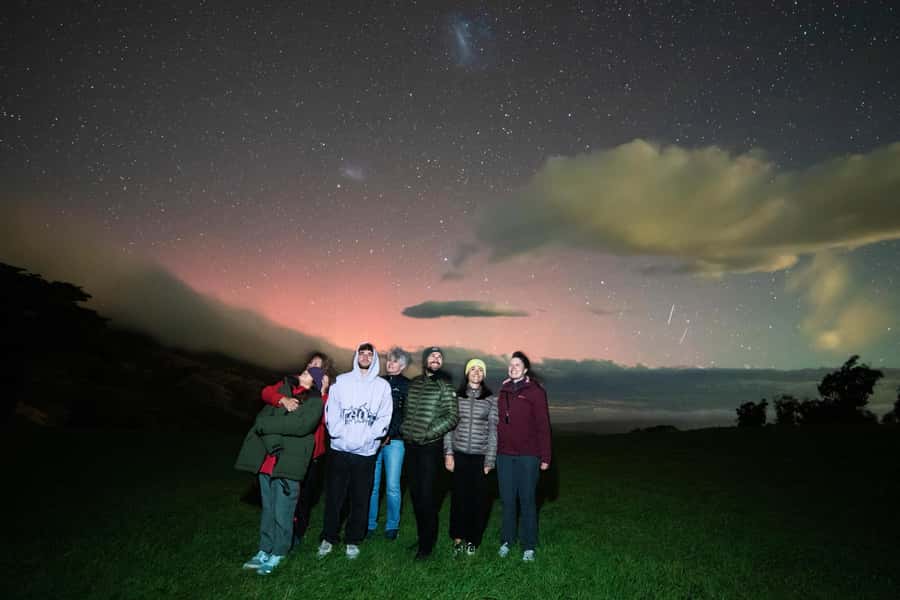 Akaroa: Stargazing Tour with 2 Telescopes & Souvenir Photos - Comfort Matters: Hot Drinks and Cozy Blankets