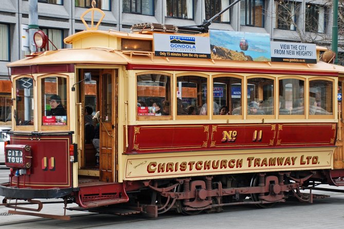 Arrival Private Transfer from Airport CHC to Christchurch in Business Car - Business Car Comfort for Groups Up to 3