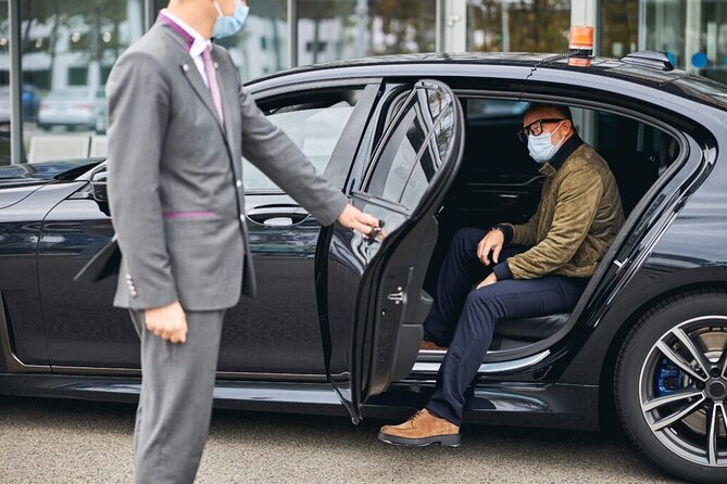 Arrival Transfer: Wellington Airport to Central Wellington City Centre Hotels - Best for families, first-timers, and anyone who hates transport stress