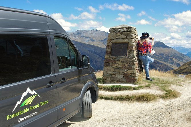 Arrowtown and Wanaka Highlights Tour from Queenstown - Comfort, group size, and how the day stays on schedule
