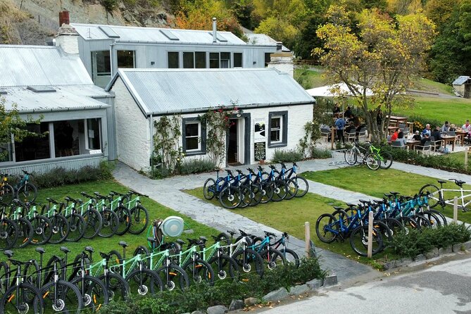 Arrowtown Mountain Bike Hire - What to pack: small items that keep the day comfortable