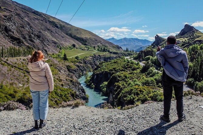 Arrowtown Wanaka Private Day Tour from Queenstown - Wanaka time that actually lets you breathe: guided drive plus one hour free