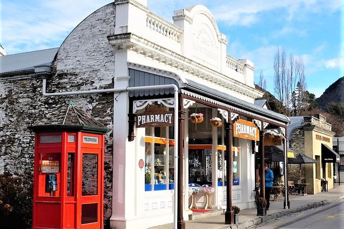 Arrowtown Wanaka Private Day Tour from Queenstown - How the guide shapes the day more than you’d expect