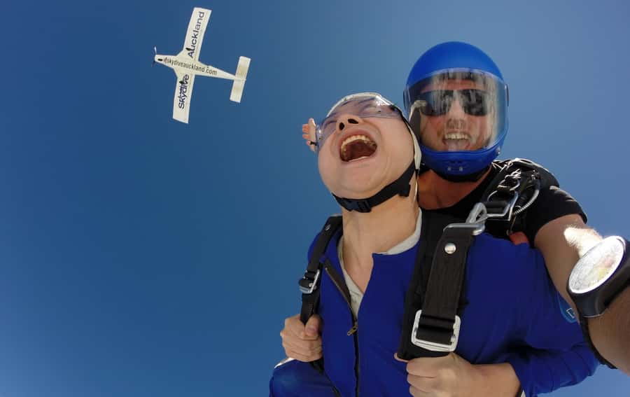 Auckland: 13000, 16000, or 18000-Foot Tandem Skydive - The Scenic Flight Up Over East and West Coast Views