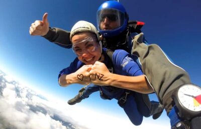 13000, 16000, or 18000-Foot Tandem Skydive