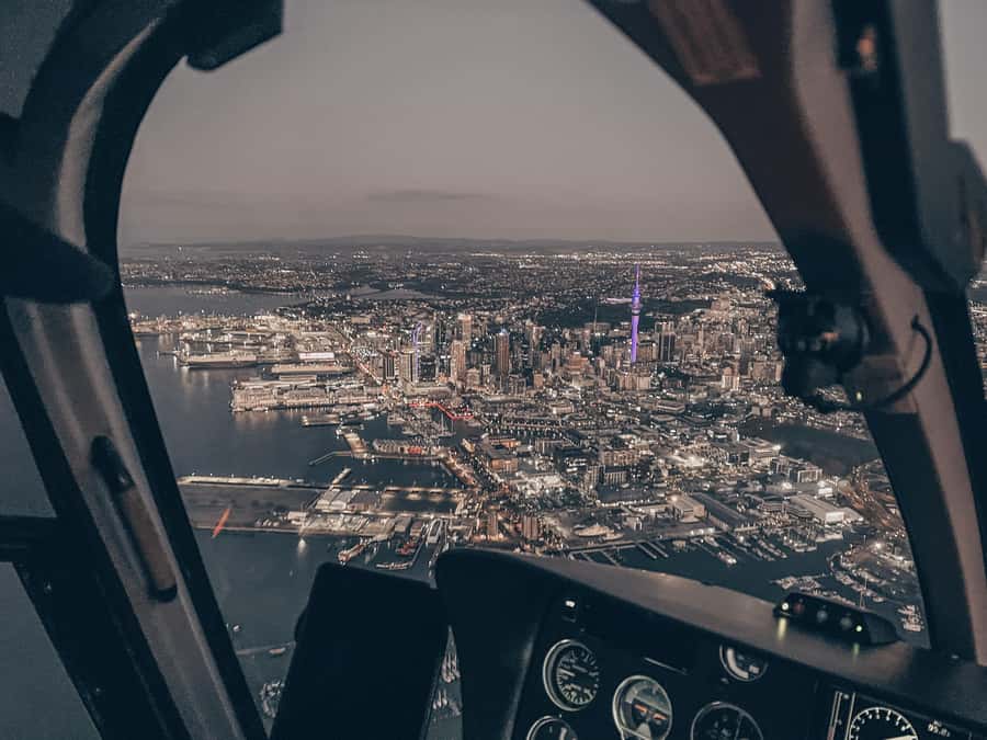 Auckland: 20min Helicopter scenic flight - City & Volcanoes - Skimming Auckland from Albany: the 20-minute route in plain English