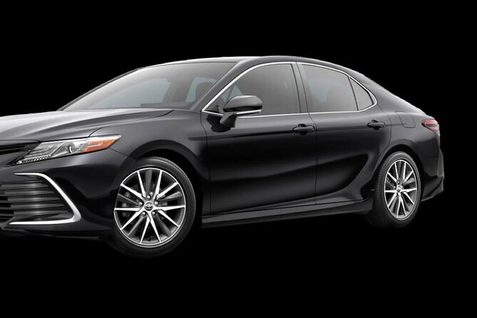 Auckland Airport Private One-Way or Round-Trip Transfer - Private Transfer for Up to 3, One-Way or Round-Trip