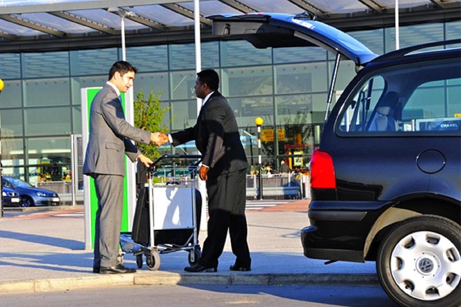 Auckland Airport Private Transfer - Why This Auckland Airport Transfer Feels Worth It