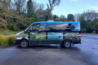 Auckland Airport Private Transfers in a Luxury Minibus