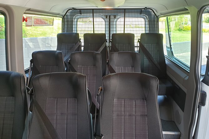 Auckland Airport Private Transfers in a Luxury Minibus - How the ride feels in real life, punctual and friendly