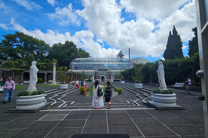 Auckland City Halfday Tour - Guides Matter, Especially When They Improve the Photos