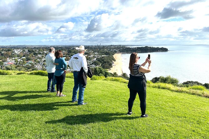 Auckland City Top Spots Half Day Tour(Small Group Tour) - Holy Trinity Cathedral: Pacific-Gothic Architecture and a Short Heritage Stroll