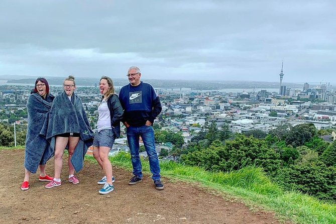 Auckland City Volcano & Scenic Highlights Tour - Entering The Electric Van, A Quiet Start to Volcano Views