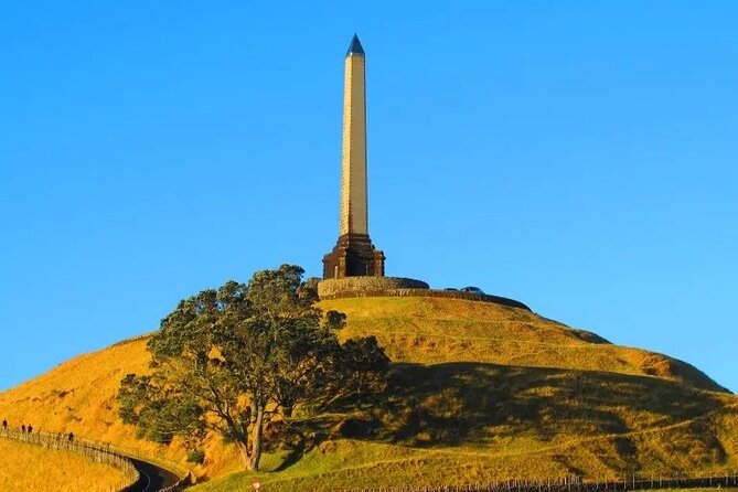Auckland City Volcano & Scenic Highlights Tour - Albert Park and the Parnell Rose Gardens Breaks (Yes, It Matters)