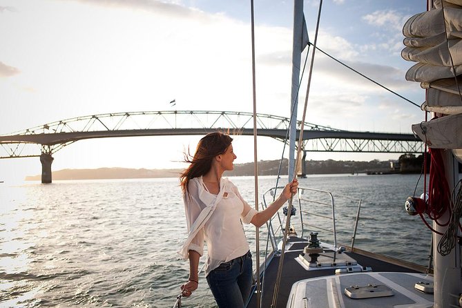 Auckland Harbour Sailing Experience - The 90 minutes on the water: Auckland Bridge, Westhaven Marina, Devonport