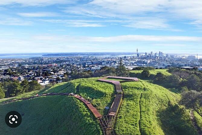 Auckland Hidden Gem Half Day Tour - Stop 5: Holy Trinity Cathedral and Pacific-Gothic architecture