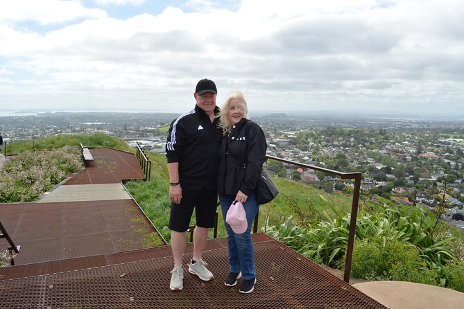 Auckland Highlights Full Day Guided Tour - Arataki Visitor Centre, Māori culture info and a westward gateway