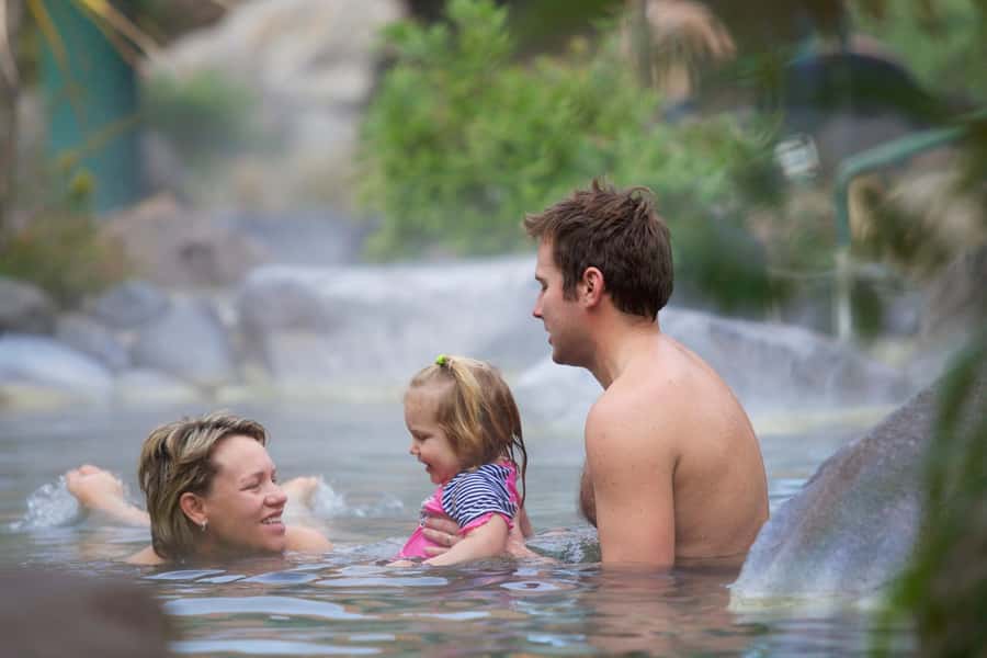 Auckland: Rotorua Highlights inc Wai-O-Tapu & Polynesian Spa - Key things that make this Rotorua highlights day tour worth your time