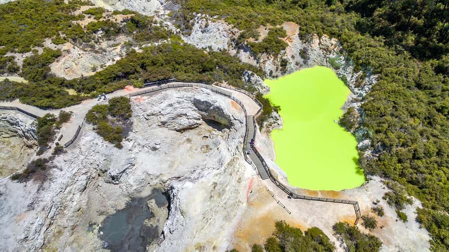 Auckland: Rotorua Highlights inc Wai-O-Tapu & Polynesian Spa - Price and value: what $229 buys you in real terms