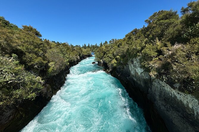 Auckland: Rotorua, Taupo, Waiotapu & Huka Falls Private Trip - Huka Falls Guided Stop: 30 Minutes That Packs a Punch