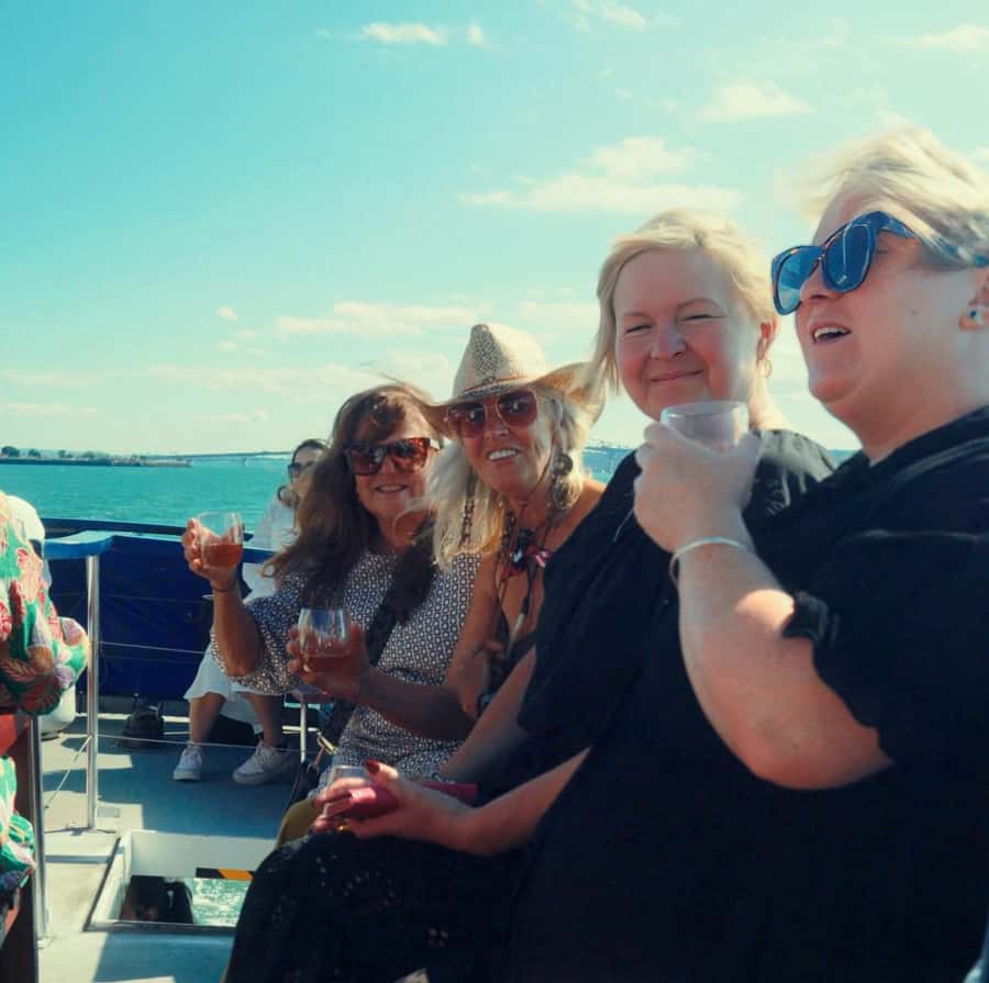 Auckland: Scenic Wine and Cheese Harbour Cruise - Who should book this Auckland Harbour wine and cheese cruise