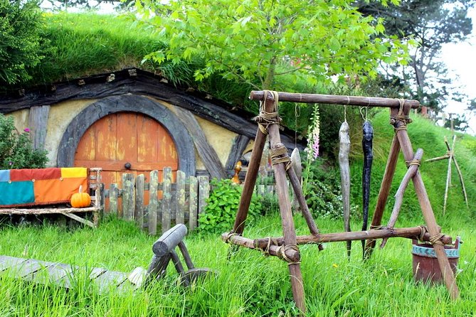Auckland to Hobbiton Movie Set Private Tour - Auckland to Hobbiton by private Mercedes, the comfort factor