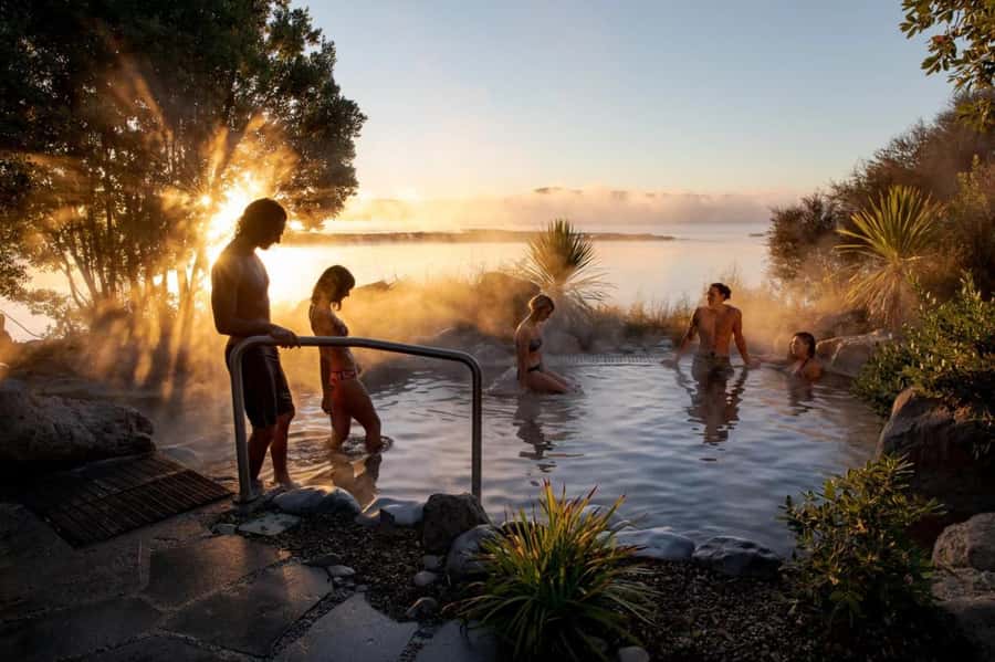 Auckland: Wai-O-Tapu, Maori Haka & Hot Springs Rotorua Tour - Key Things I’d Focus On