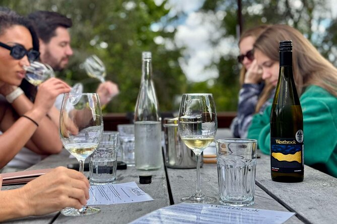 Auckland West Vineyard Tour with lunch and tastings incl - Kumeu River Wines: Chardonnay country with a star winemaker