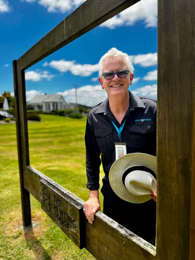 Auckland: Wine region tour with tastings and gourmet lunch - Soljans Estate Winery (about 40 minutes): a shorter stop with good momentum