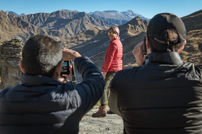AuthenticAs Discover Queenstown - Professional Photography & Exclusive 4WD Tour - Stop 4: Skippers Canyon turns stories into photos at Hedgehog or Lighthouse Rock