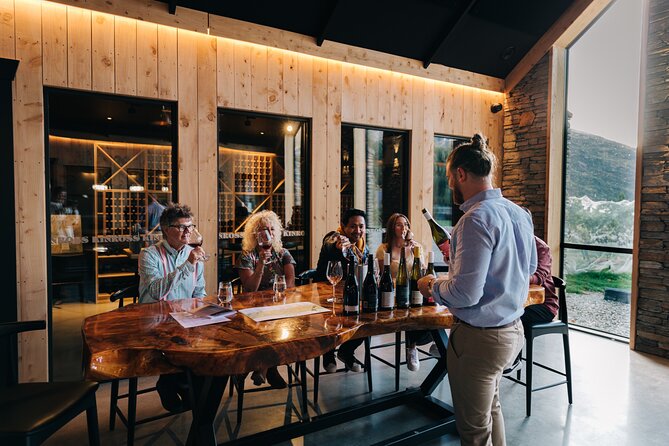 Award Winning Premium Wine Tour Queenstown Tasting at 4 Wineries - Guides and the Group Vibe: Why People Keep Talking About the Hosting