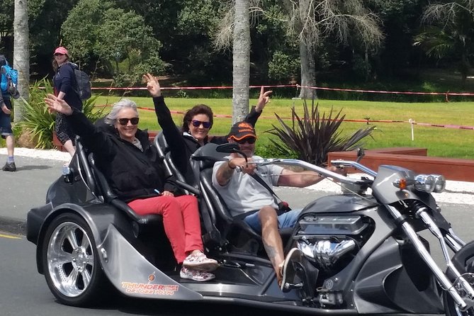 Bay Combo Tour - 60 mins (min 2) - Private trike driving: what it feels like on the road