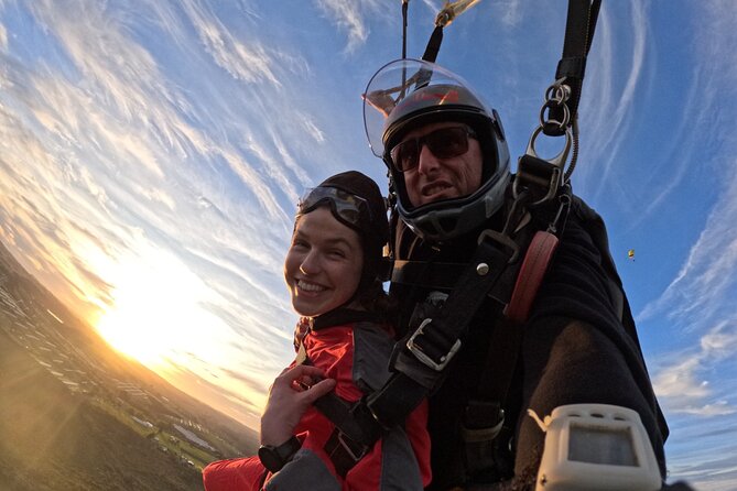 Bay of Islands: 12,000ft Skydive - 12,000ft Bay of Islands tandem skydive, and what 40 seconds really means