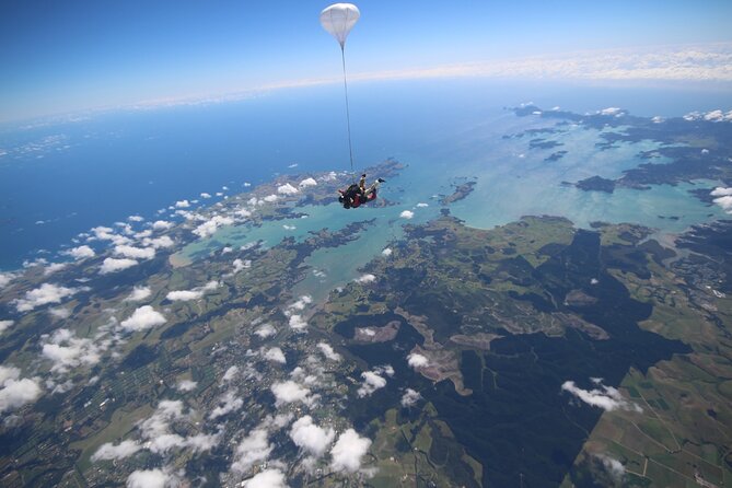 Bay of Islands: 12,000ft Skydive - The Bay of Islands from above, 144 islands and the color of water