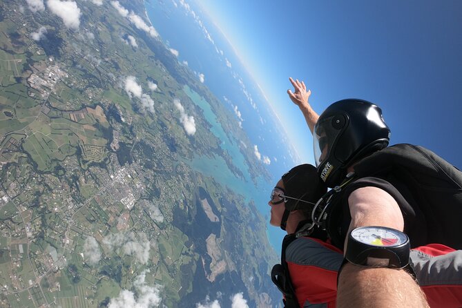 Bay of Islands: 9000ft Skydive - Entering the day at Kerikeri, then heading for the clouds