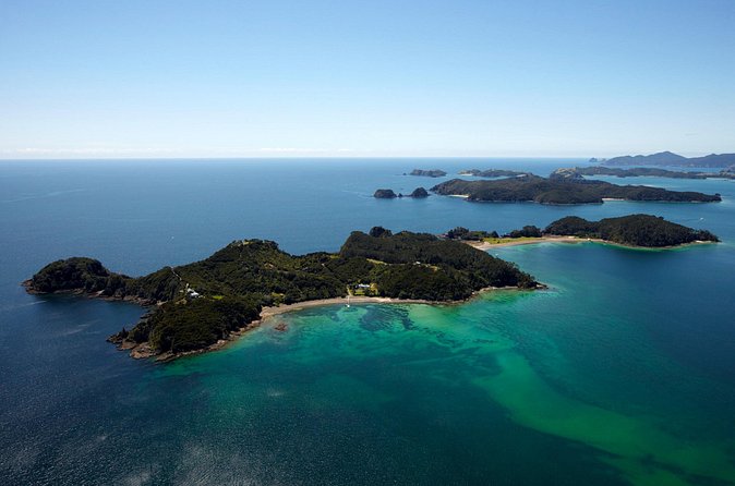 Bay of Islands and Hole in the Rock Scenic Helicopter Tour - Paihia starting point and the flow of your tour day
