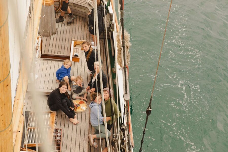 Bay of Islands: Late Afternoon Sailing Cruise - Food and drinks onboard: antipasto platter done right