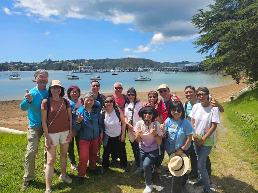 Bay of Islands - Mini Tour (75-90 mins) - What to bring for a comfortable, camera-ready day
