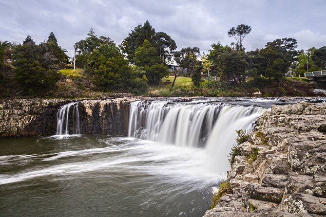 Bay of Islands Scenic Tour - The included vehicle ferry to Okiato: a scenic switch from road to water