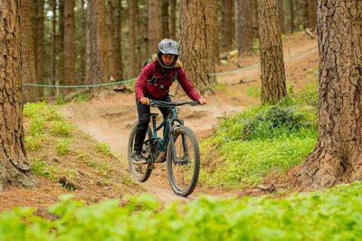 Beginner Downhill Mountain Biking Lesson in Christchurch